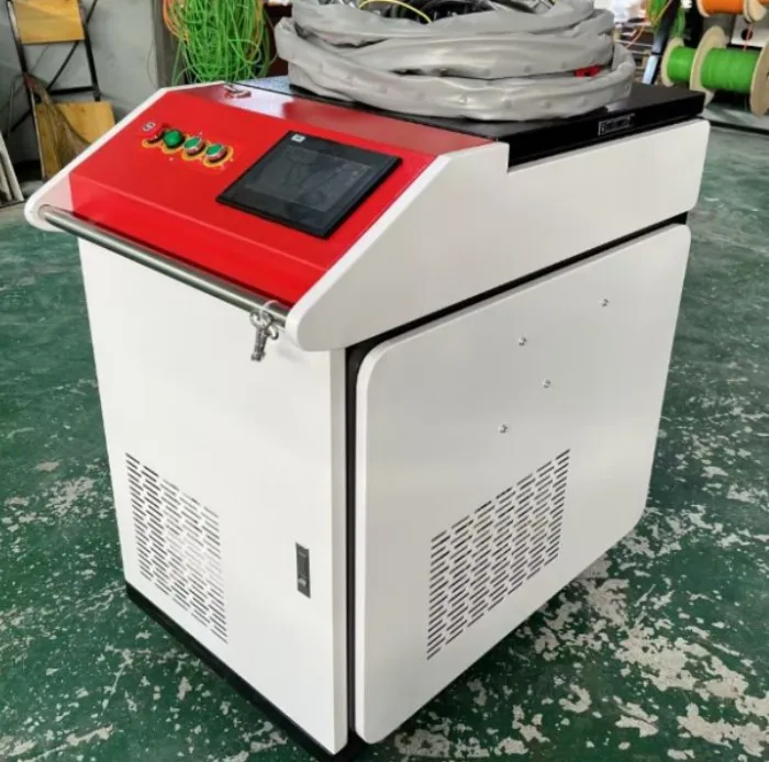 1.5kw 2kw 1kw Handheld Water Cooled Laser Welding Machine Price For Metal