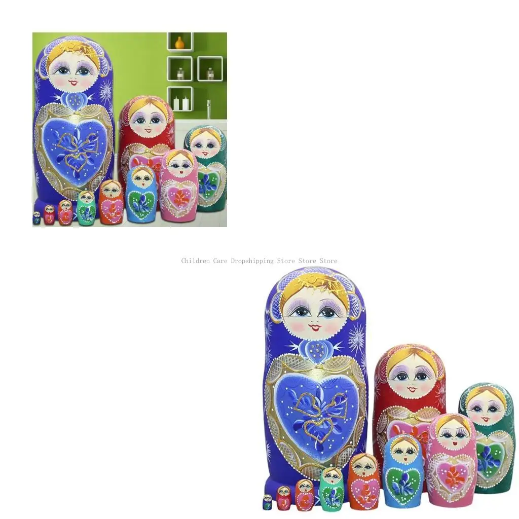 Doll nidification russe fait à main