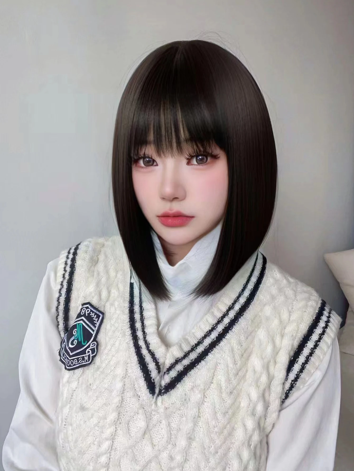 12Inch Tea Black Preppy Style Synthetic Wigs With Bang Short Natural Straight Hair Mechanism Wig For Women Daily Heat Resistant