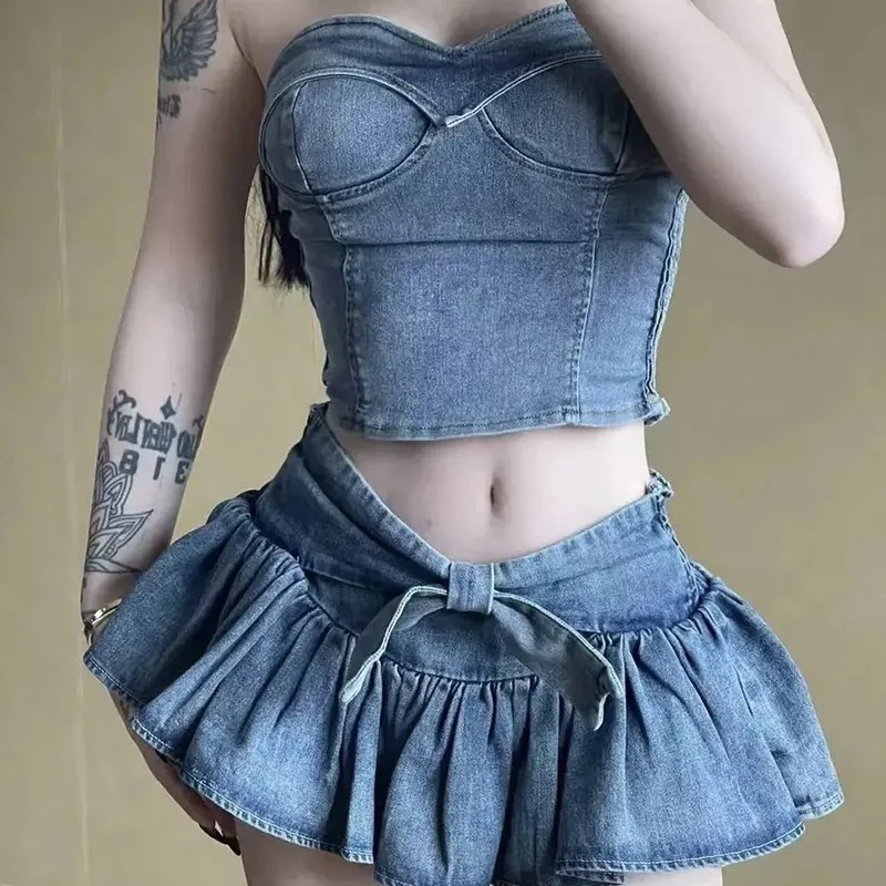 

Korean Denim Skirt Two Piece Women Sexy Mini Skirt Bow Ruffle and Strapless Elastic Waist Chest Wrapping Tops Pretty Style Set