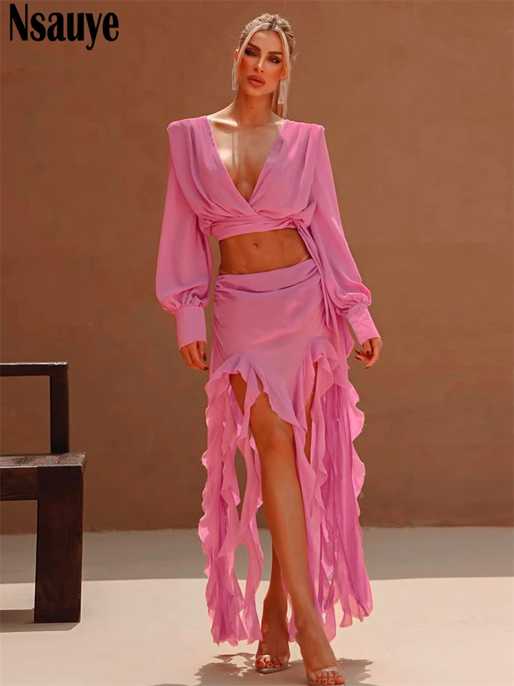 

Nsauye женские мини-сексуальные клубные укороченные топы с длинным рукавом и v-образным вырезом 2025 длинная вечерние осенняя юбка с высокой талией и оборками модный комплект из 2 предметов