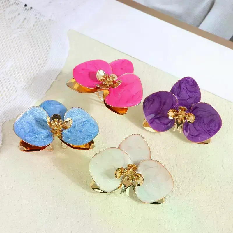 Exaggerated Metal Flower Ring For Women Fashion Dripping Oil Irregular Opening Adjustable Finger Jewelry Accessories