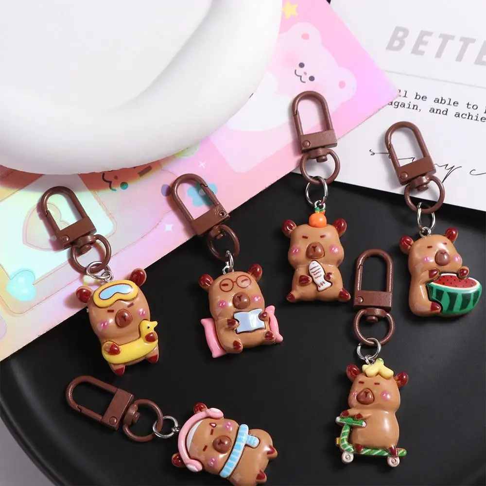 Lovely Animal Capybara Keychain Creative Cute Capibara Bag Hanging Keyring Resin Kapibara Pendant Couple