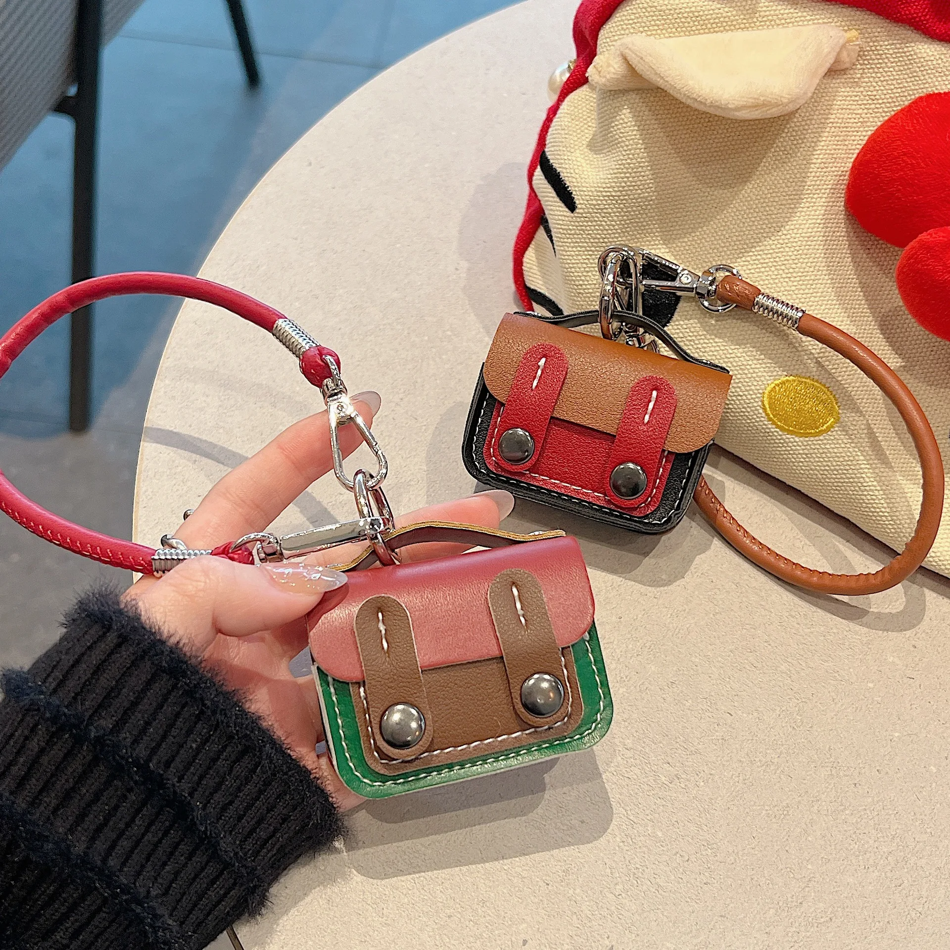 

For AirPodsPro3 Pro2 Pro for AirPods1 2 3 4th Generation Wireless Bluetooth Headset Cover Retro Niche Protective Cover Anti-drop