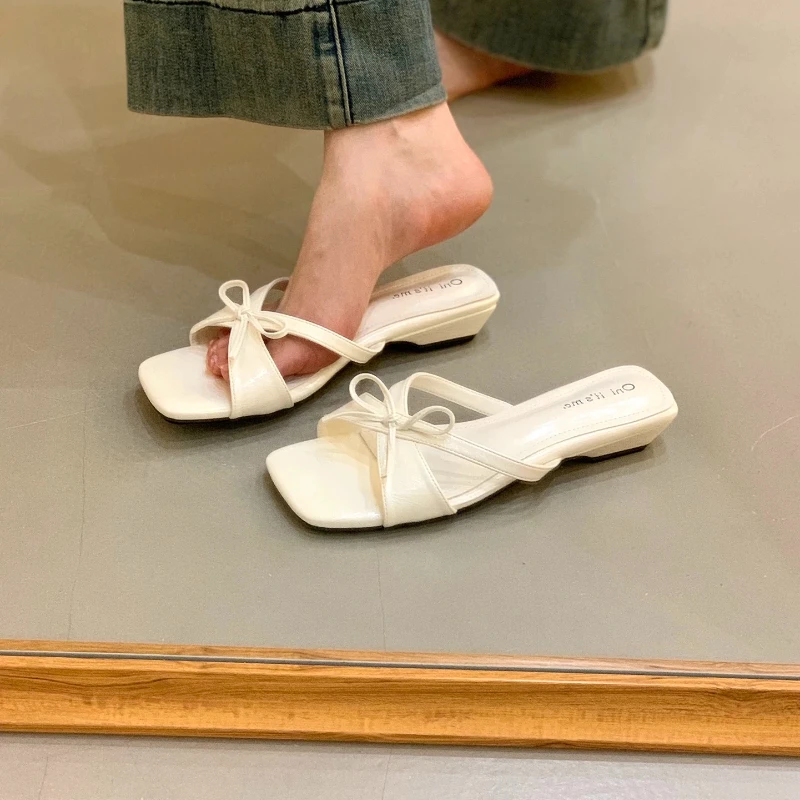 2026 New Designer New Summer Slope Heel Women Slippers Shoes Fashion Open Toe Shoes Design Style Banquet Party Sandals Shoes