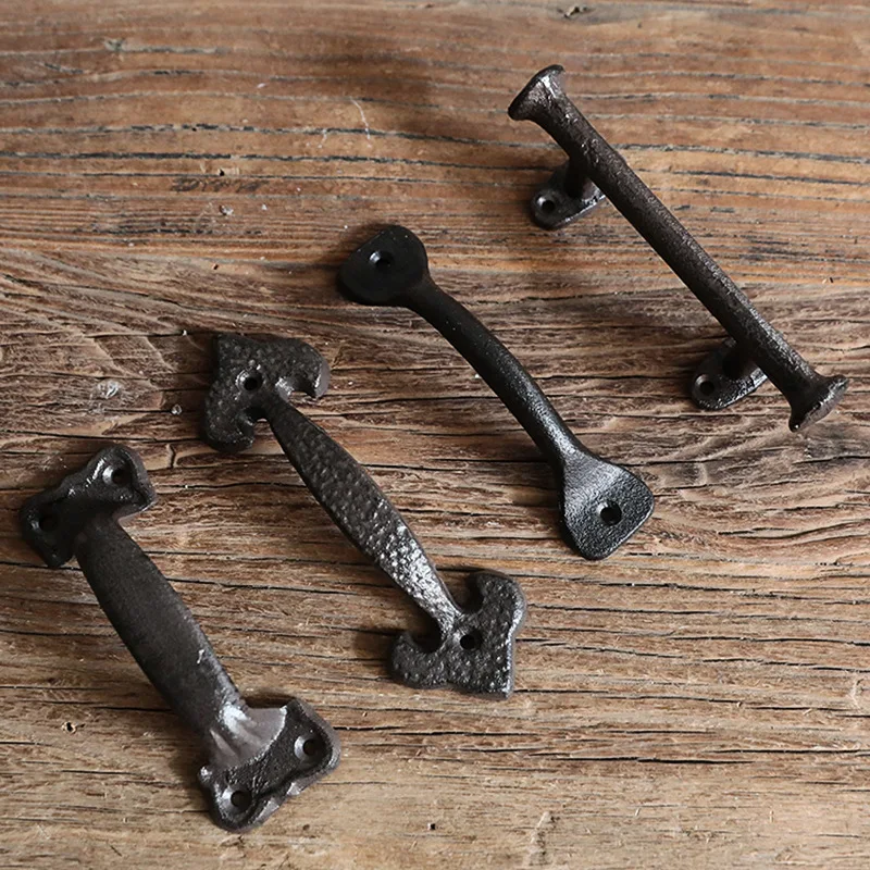 الأوروبي الرجعية الحديد الزهر مقابض الأبواب مقاومة للضغط الصدأ واقية أدراج خزائن مقابض حديقة فناء جدار الزينة