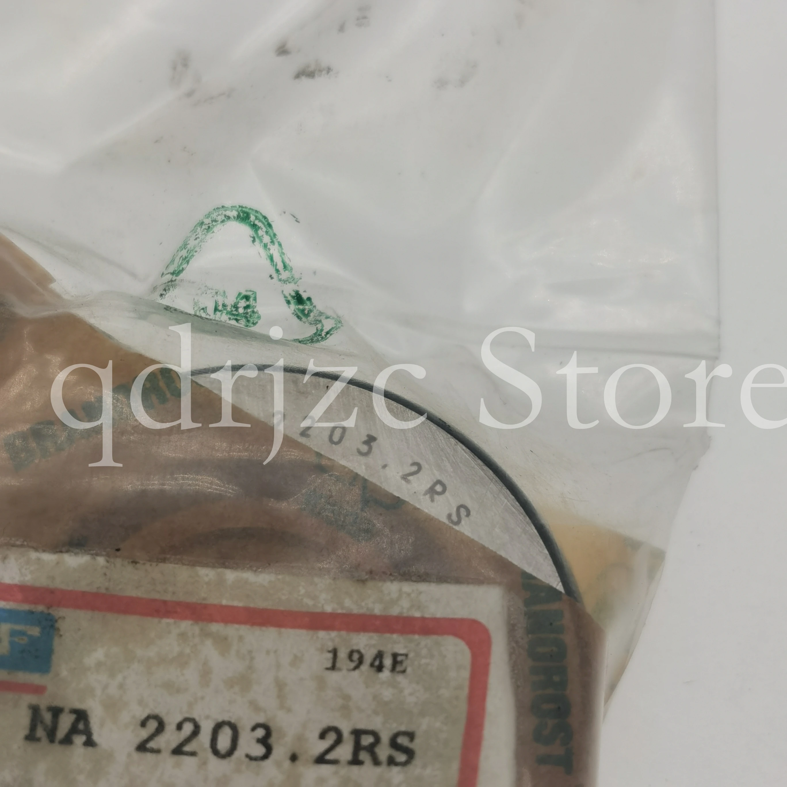 

Опорный роликовый игольчатый роликоподшипник NA2203.2RS = NA2203-2RSR = NA2203LL/3AS 17 мм X 40 мм X 15,8 мм