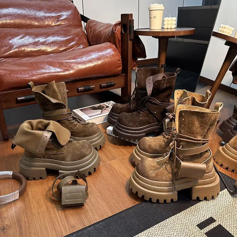 

Сапоги до середины икры с большим носком, популярные европейские и американские уличные ковбойские ботинки в стиле вестерн, модели мотоциклетных ботинок из составной замши и толстой подошвы