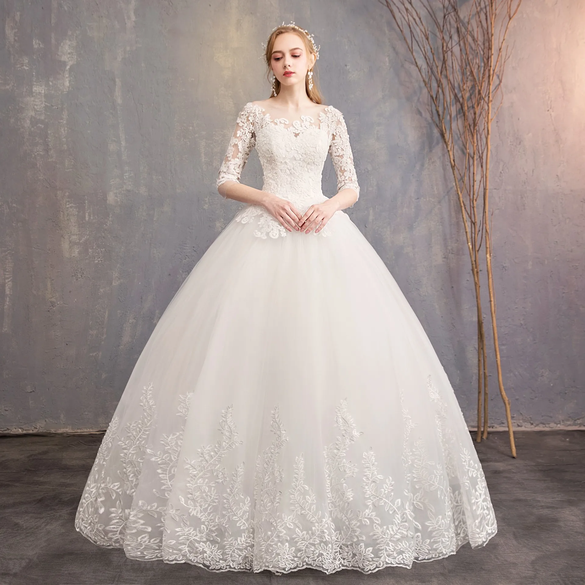 Women's Gorgeous Lace Wedding Dresses For Bride A-Line Half Sleeves White Wedding Dress Applique Tulle Bridsal Gown