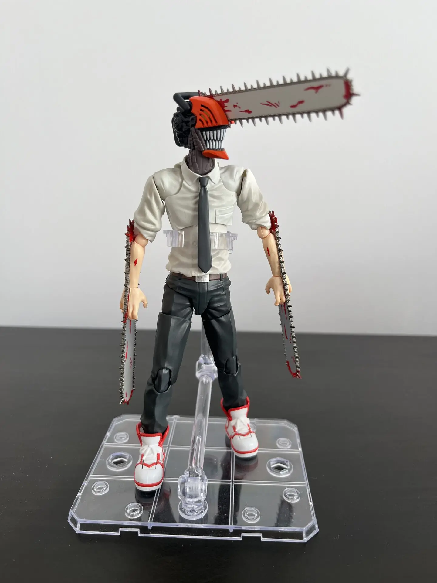 Bandai 15cm anime motosserra homem figura em pé denji shf aciton figura substituição rosto mão modelo brinquedo boneca coleção presente pvc