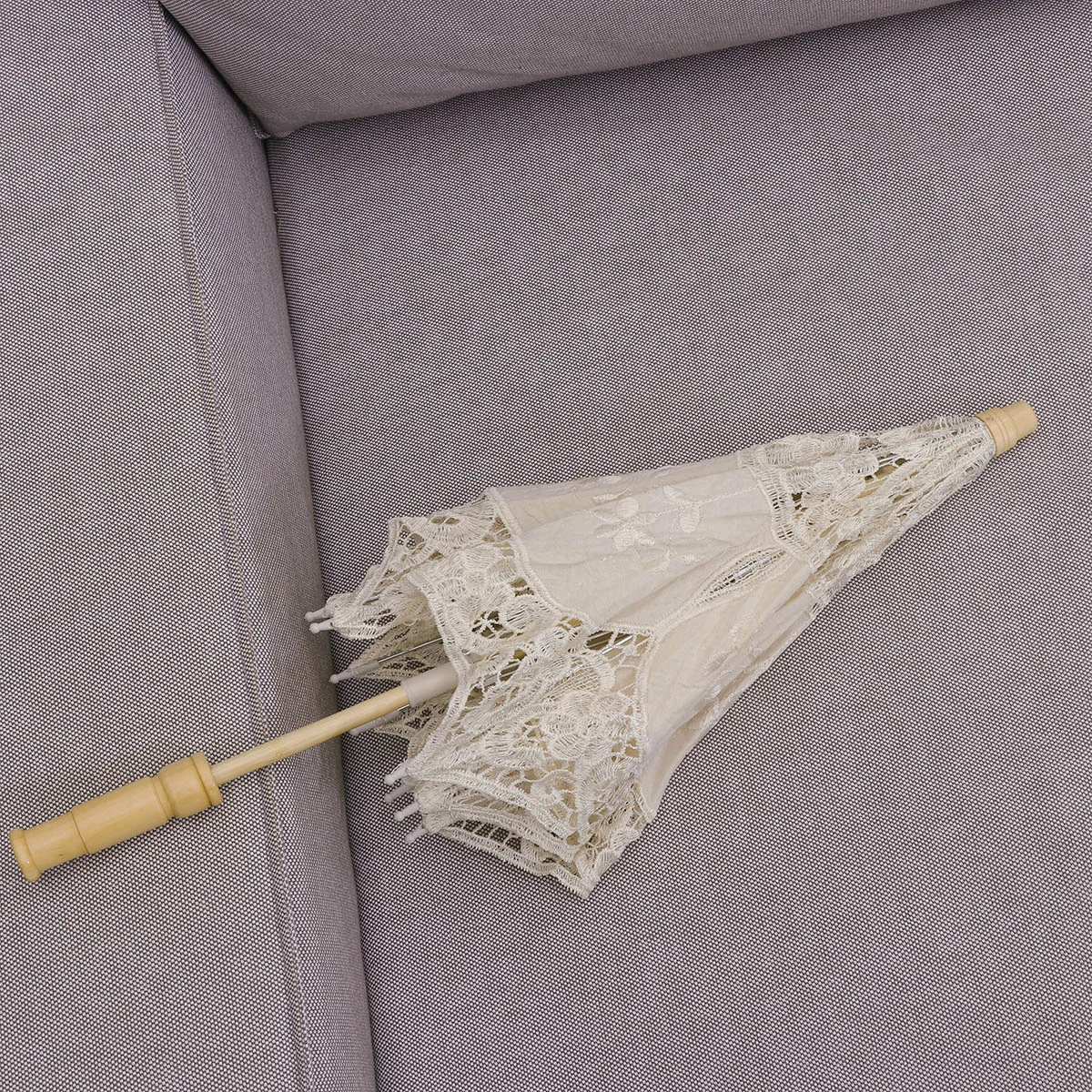 Small Wooden Handle Lace Craft Umbrella Celebrity Lace Umbrella Wedding Photography Bride Bridesmaid Umbrella Decor