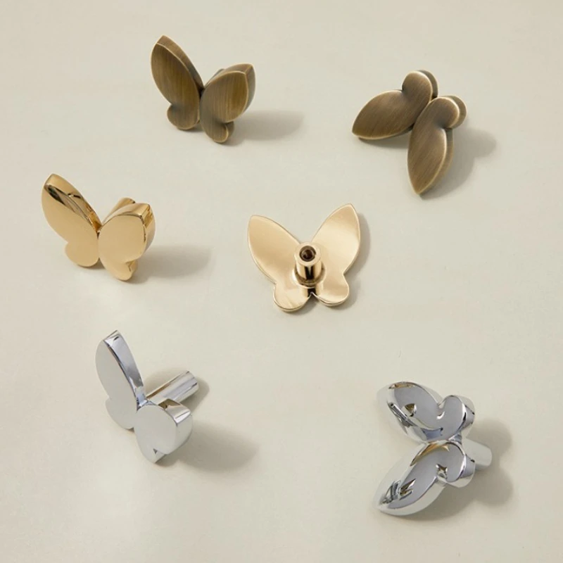 Schubladen- und Küchenmöbelgriffe in Schmetterlingsform aus Messing für Schrankknöpfe, Türgriffe, Schubladen- und Küchenmöbelknöpfe – Detail 1