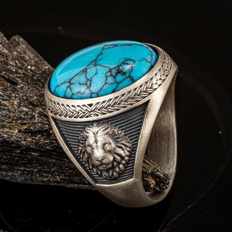 

Vintage Hand Engraved Lion Men's Ring Set with Green Stone Silver Color Ring