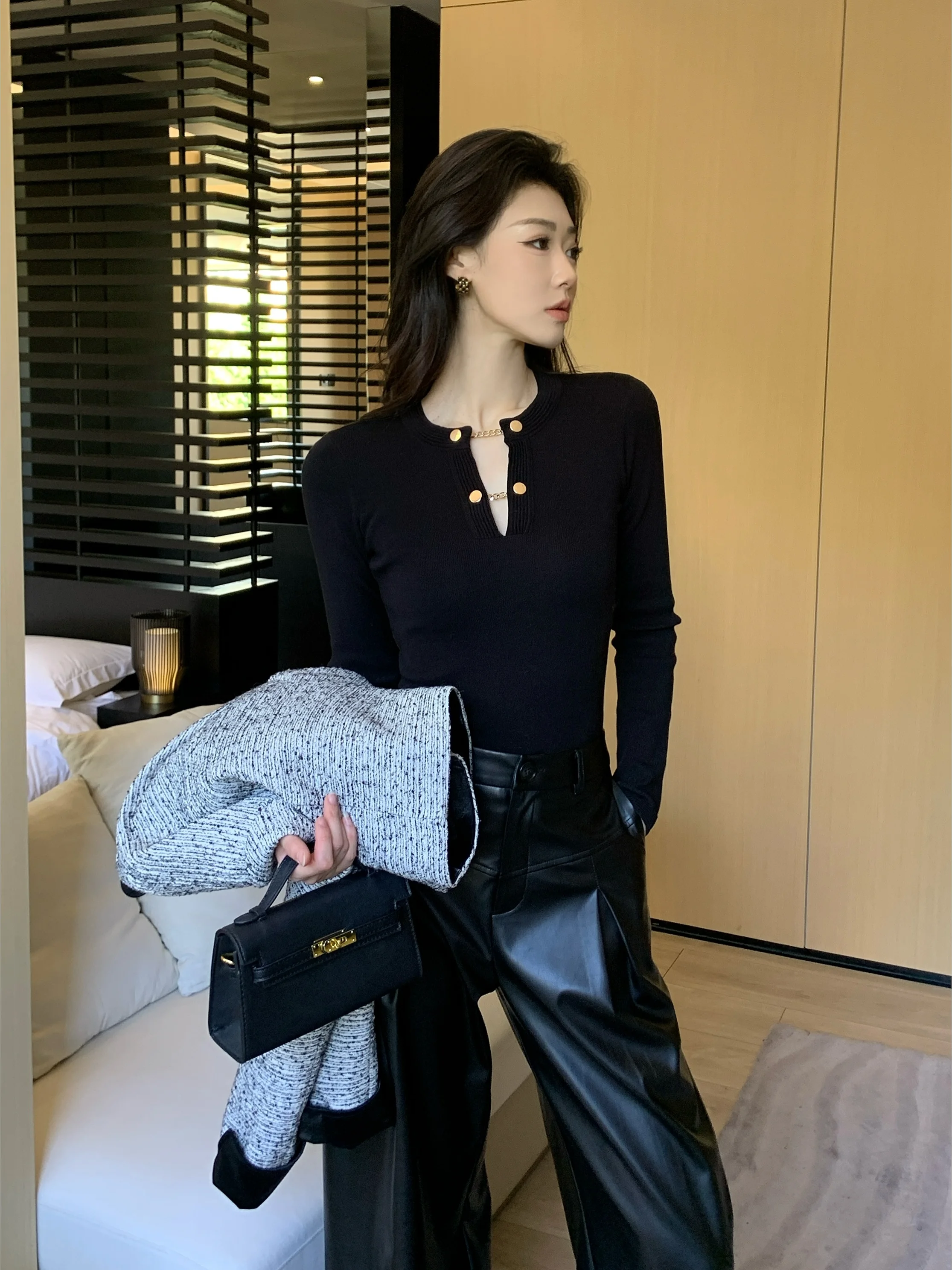 

Корейский трикотажный топ с V-образным вырезом и длинными рукавами, облегающий, универсальный, повседневный, модный, для женщин