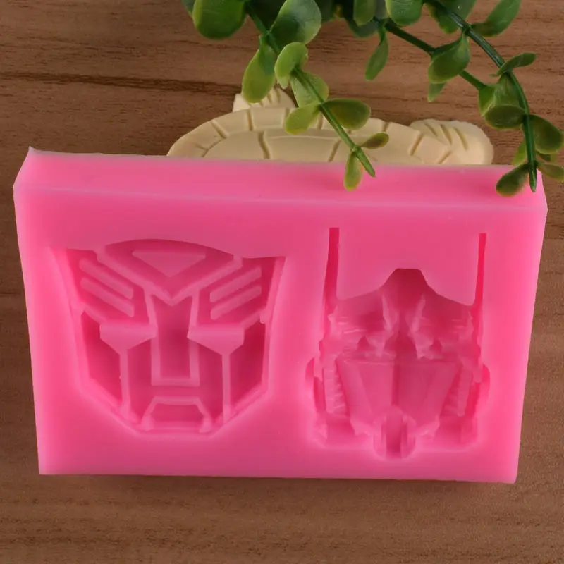 ハスブロトランスフォーマーフォンダンシリコーン金型クリエイティブチョコレート金型キャンディベーキングモールドクッキー DIY ケーキベーキングデコレーションツール
