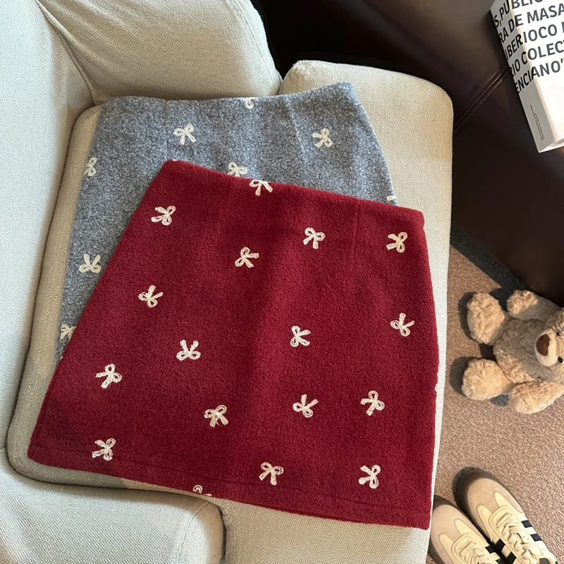 Bow Embroidery Red Woolen Skirt for Women Autumn and Winter New Style Slimming A-Line Mini Skirt for Petite