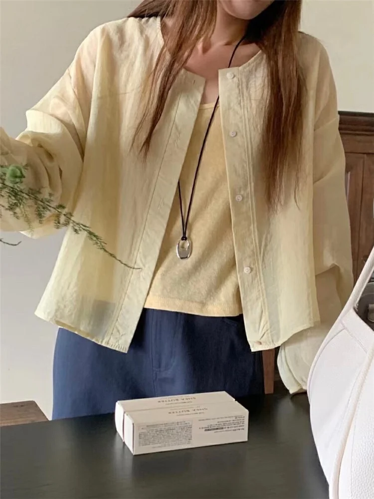 女性のルーズ長袖日焼け防止シャツアウター夏薄い綿リネンブレンドカジュアルラウンドネックショートスタイルトップ