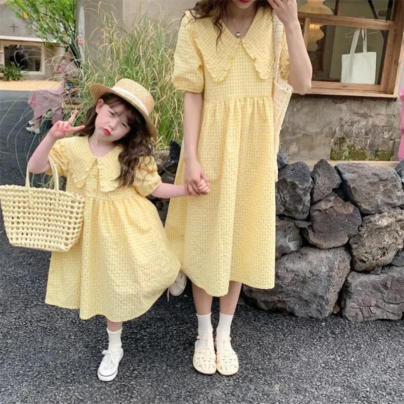 Family Matching Clothes Summer 2024 Korea Mother Daughter Dresses Plaid Cotton Family Look Mommy And Me Clothes Women Girl Dress