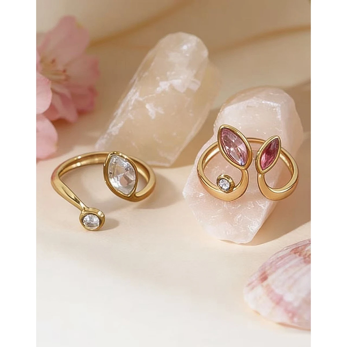YACHAN New In Zircon Crystal Leaf Stainless Steel Rings for Women Chic Exquisite 18K Gold Plated Waterproof Jewelry view 3