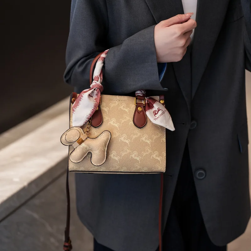 

Винтажная женская сумка через плечо 2025 года, кошелек через плечо с регулируемым ремешком и верхней ручкой, сумка для работы на выходные