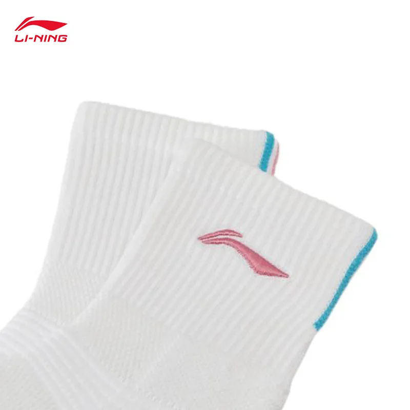 جوارب نسائية من سلسلة كرة الريشة من LI-NING جوارب متوسطة الأنبوبة ماصة للعرق جوارب مريحة وناعمة AWSU072