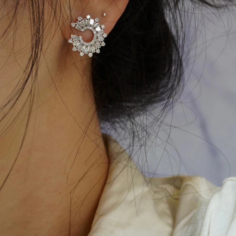 Aazuo Luxury Jewelry 18K Solid White Gold Real Diamonds 1.18ct Luxury Sun Flower Stud Earrings Gifted For Women Wedding Party