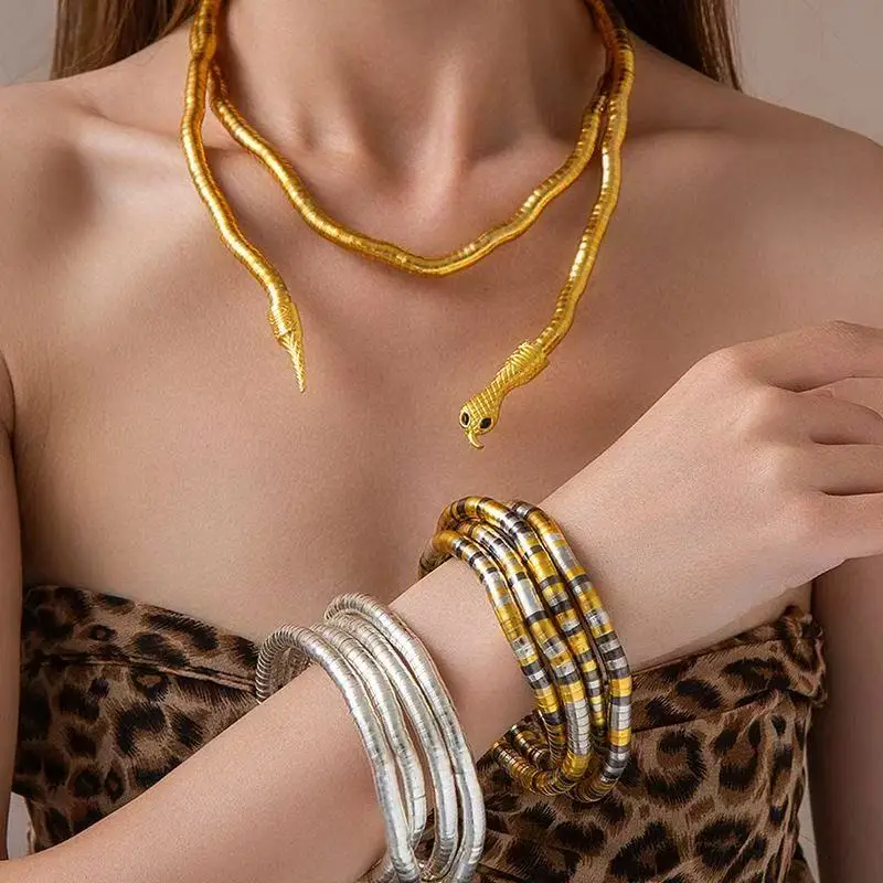 Fashion Creative Punk Multilayer Metal Alloy Snake Necklace for Women Men Personalized Snake Wrap Choker Chain Party Jewelry