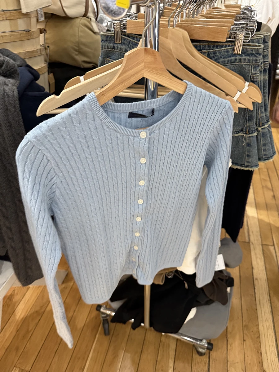 Lichtblauw Leuke Twist Bloem Trui Vest Vrouwen O-hals Single Breasted Katoenen Crop Top Zoete Effen Slanke Jas Met Lange Mouwen Nieuw