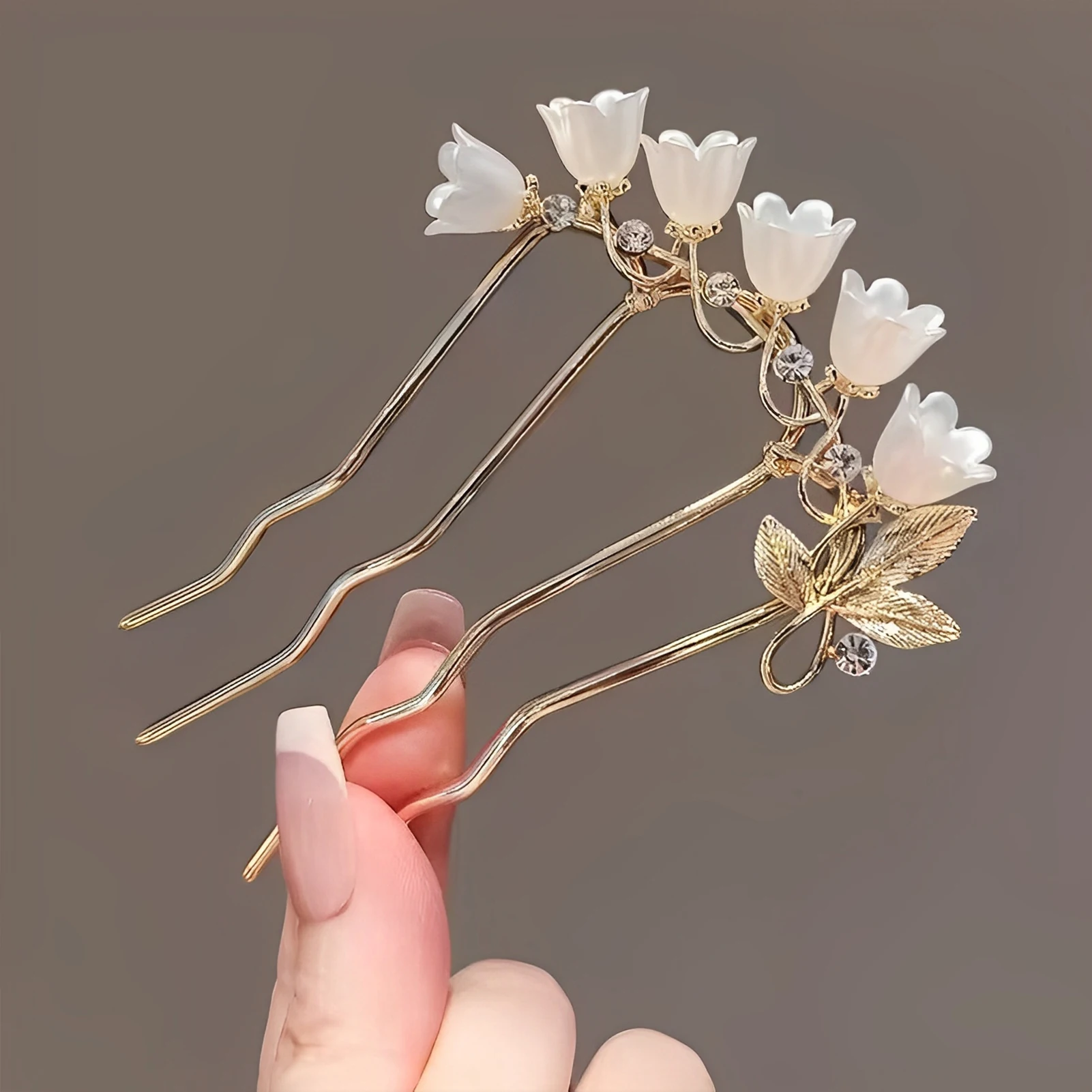 

Metal U-Shaped Hair Sticks Combs Women Alloy Lily of Bell Hair Sticks Girl Hair Accessories Ornament Hair Styling Tool Gift