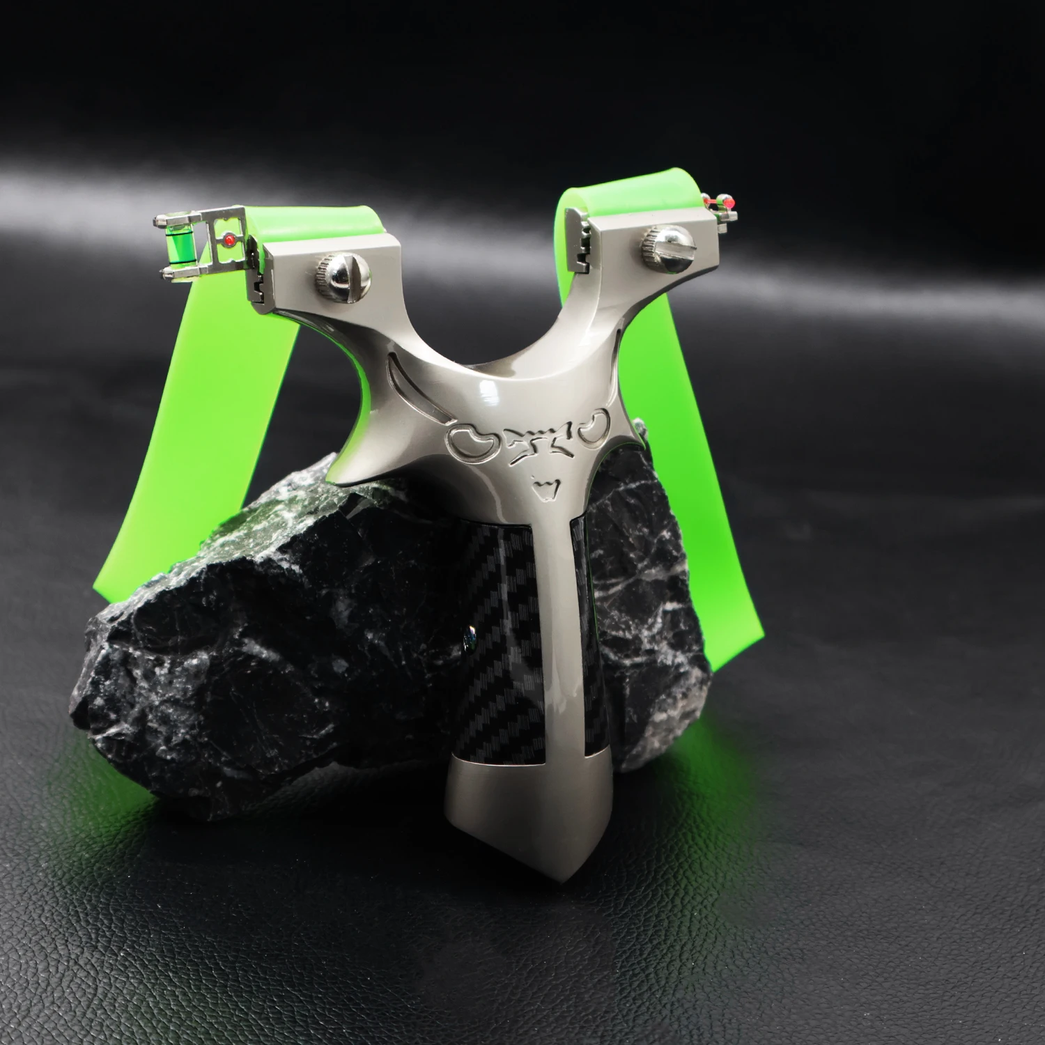 

Professional Shooting Slingshot High Quality Outdoor Hunting Aluminum Alloy Sling OTT All Metal Two-color Splicing Slingshot