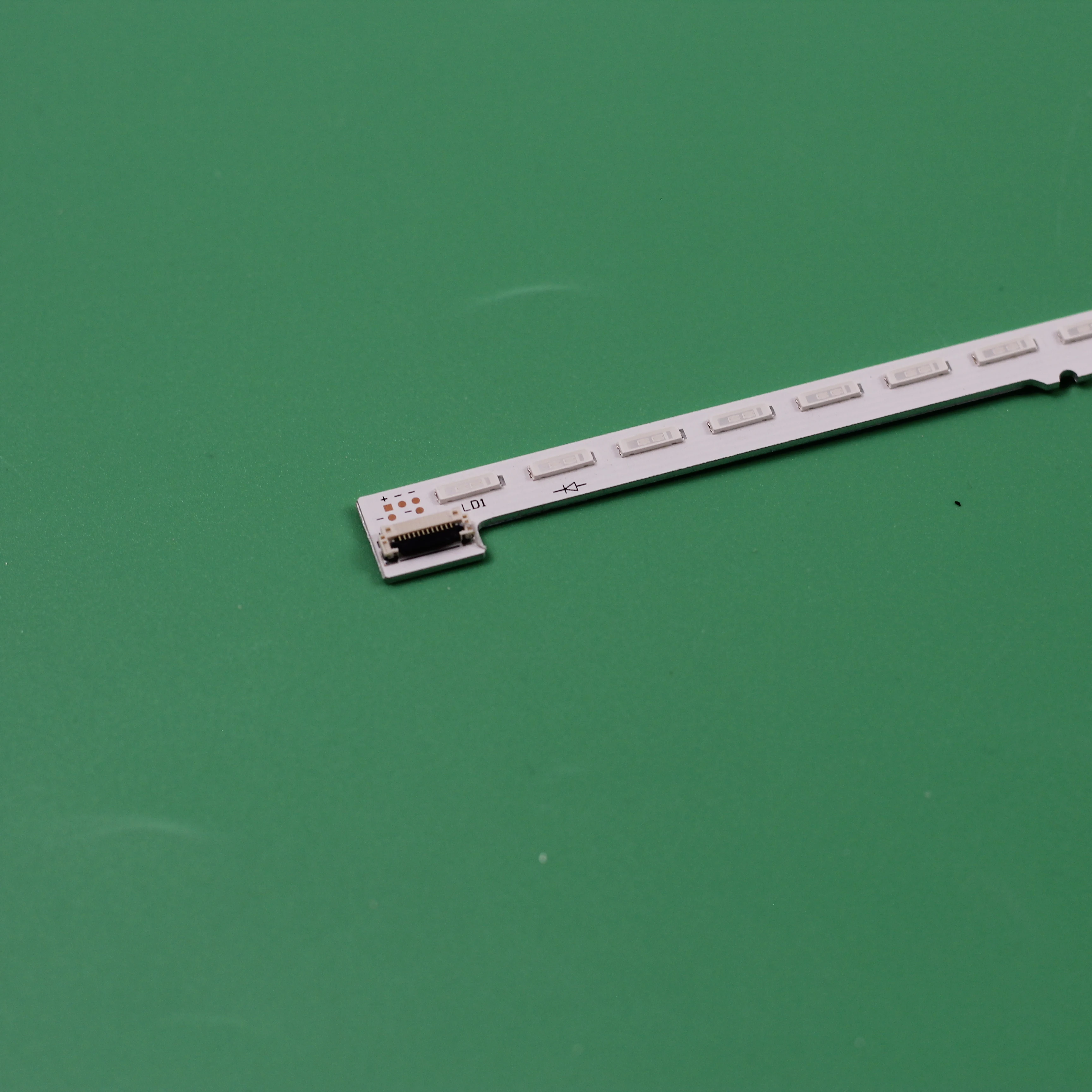 Striscia di retroilluminazione a LED NLAC40216 YLV4621-02N L 61.P8501G001 13527A R 61.P8502G001 13528A per sony KDL-46W904A KDL-46W905A