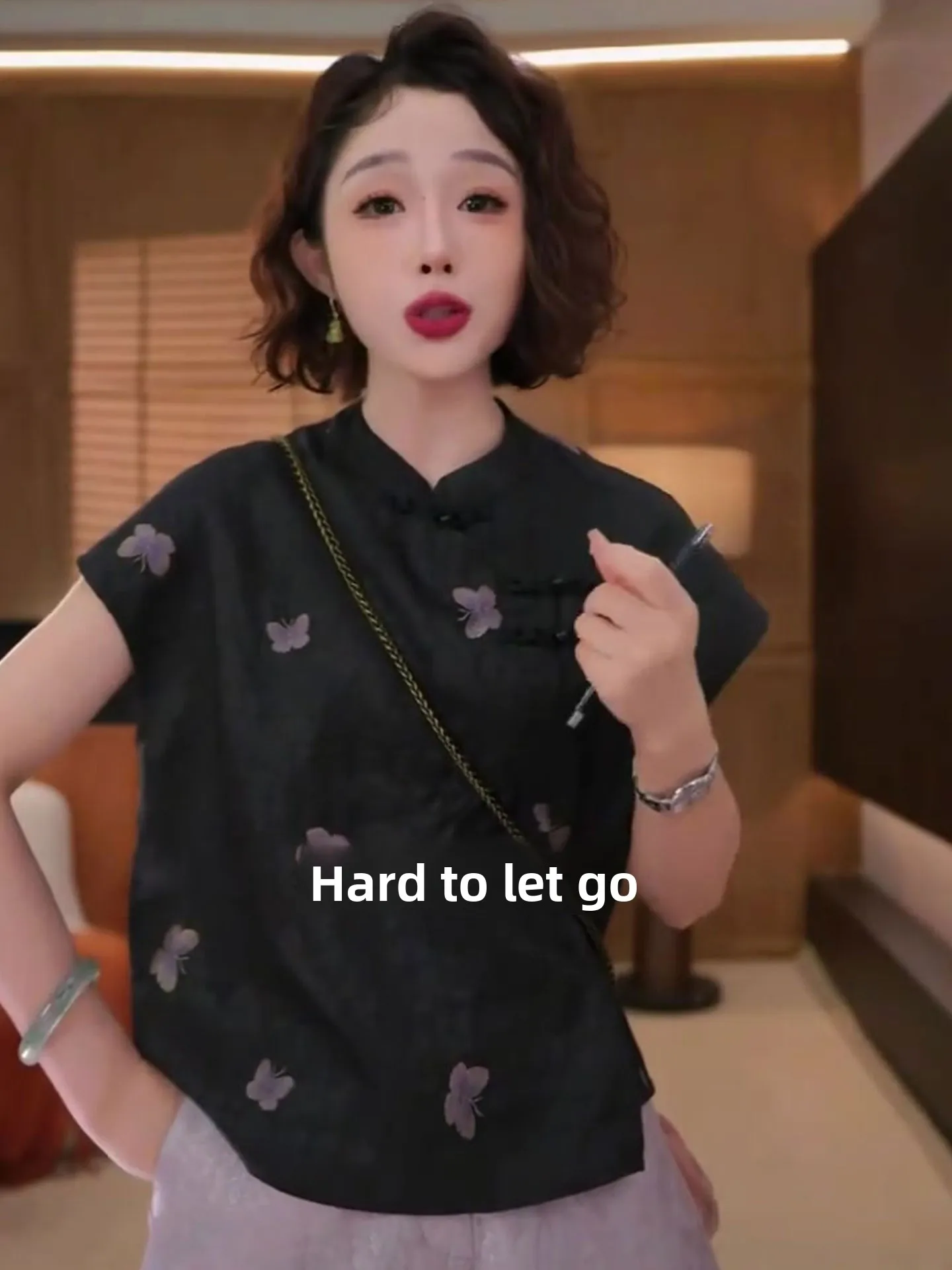 

Ele Color Blo Design ort Sve Silk irt Women's Button up Blouse Korean Sle Straight Cut Summer Faion