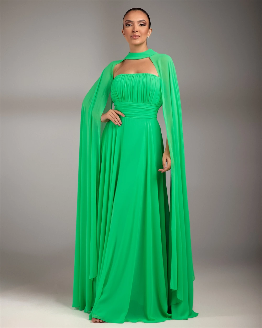 Sansa Personalizzato Verde Multistrato Pieghe A-Line Con Scialle Vestito Da Promenade Senza Spalline Abiti De Noche Pavimento-Lunghezza Serata Formale