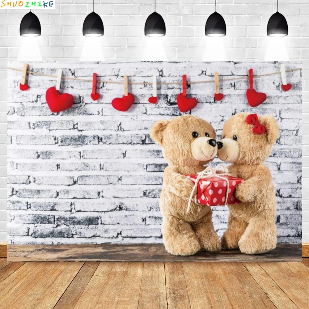 عيد الحب التصوير خلفية الطوب جدار الهدايا لعبة الدب الأحمر الحب القلب زهرة الورد اقتراح صورة خلفية استوديو الصور