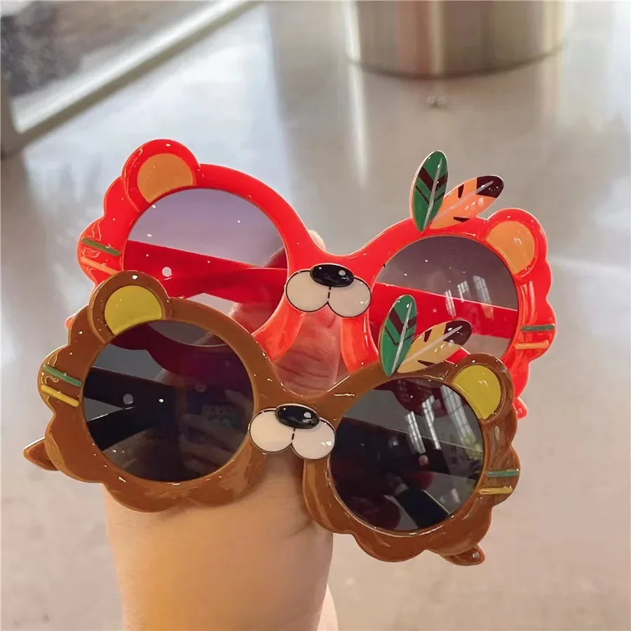 Cute Tiger Shaped Sunglasses Children Boys Girls UV400 Eye Protection Sunglassese Outdoor Cute Cartoon Eyewear for Kids UV400