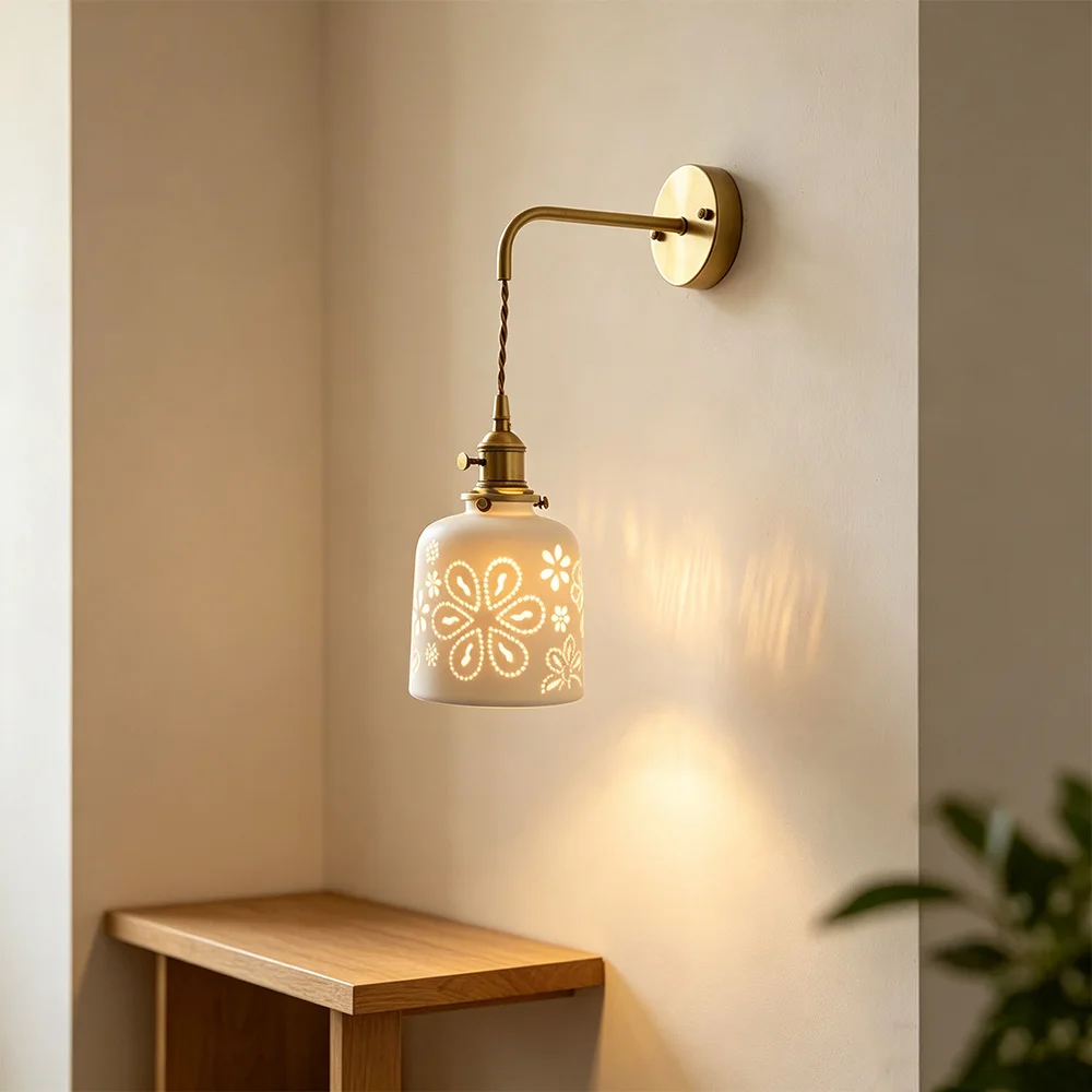 Japanese-style snowflake ceramic wall lamp - Nordic bedroom bedside lamp - Homestay balcony corridor closet backdrop wall lamp