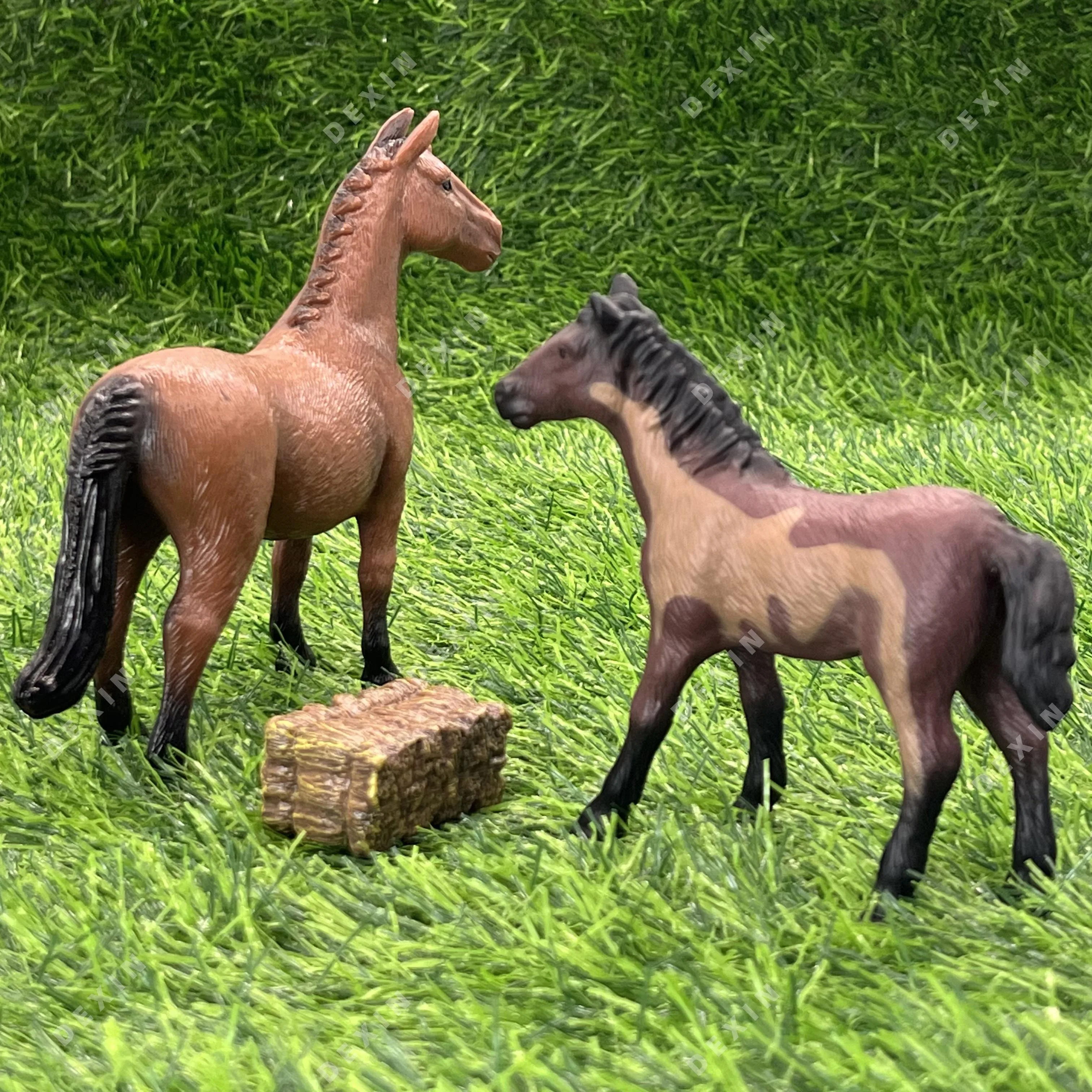 Brown Horse size matching fence and haystack set movie static display toy animals figures ranch Christmas Halloween kids gifts