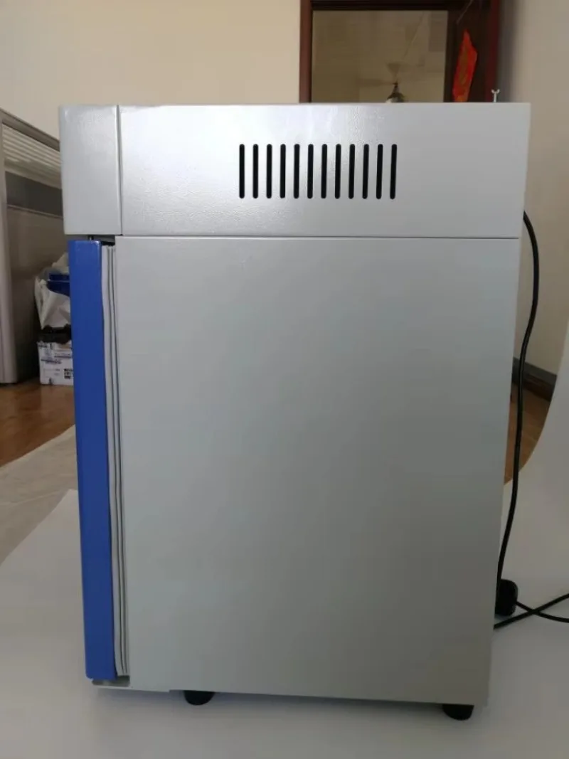 CHKJ-2025NEWincubateur électrothermique à température Stable laboratoire médical biologique incubateur à température constante DNP-9025