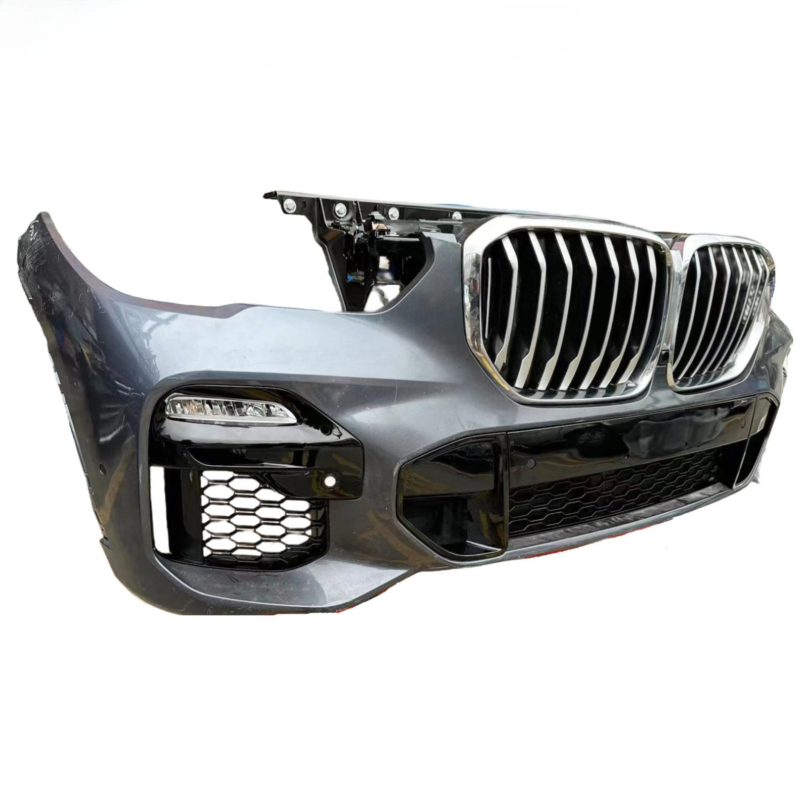 

High Quality Original Second-Hand Front Bumper Radiator Body Kit Suitable for BMW X5 G05 Used