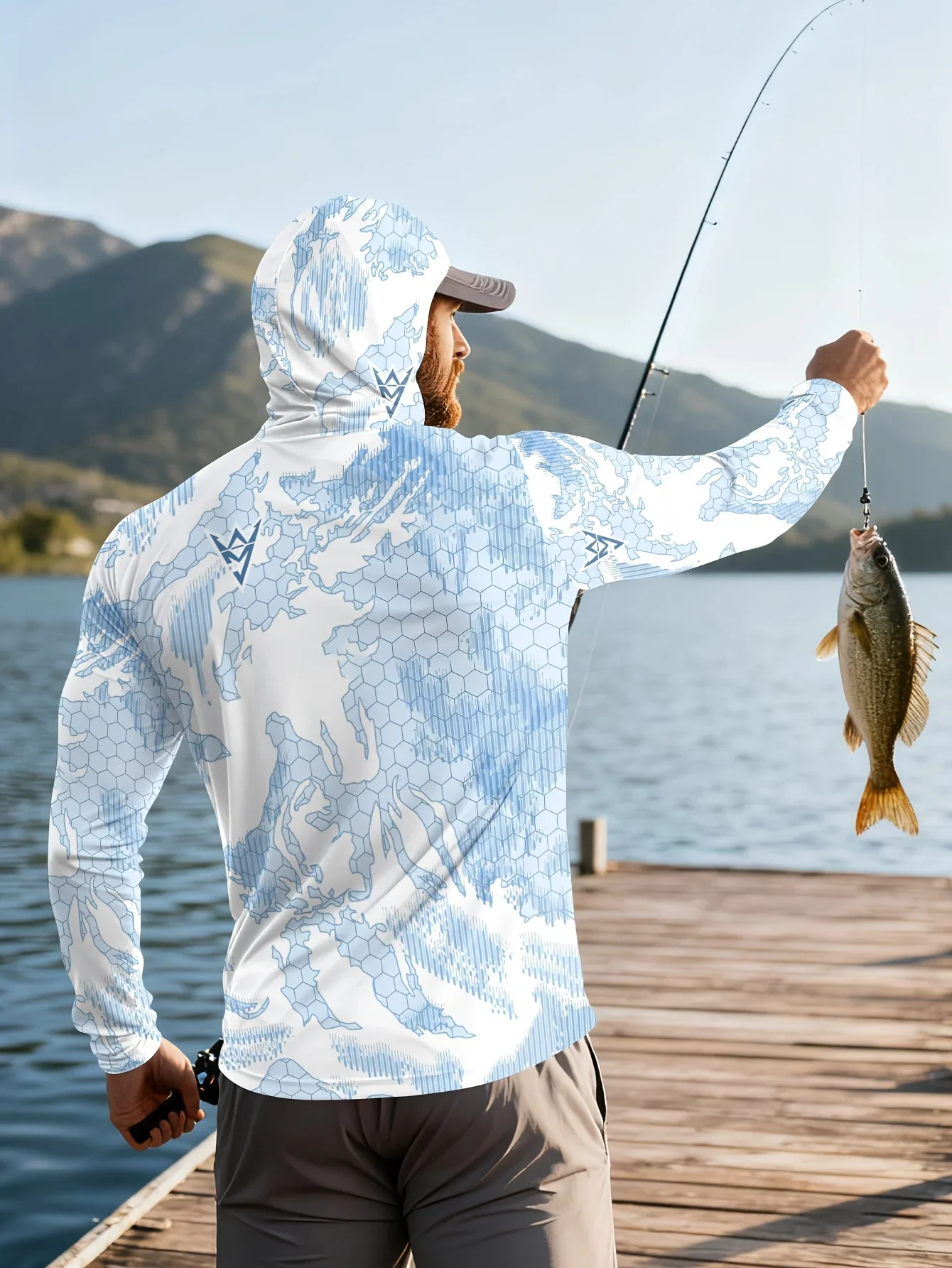 2026 New Model UV-Resistant Fishing Shirt with Long Sleeves and Hooded Collar - UV-Resistant Fishing Mask Clothing view 4