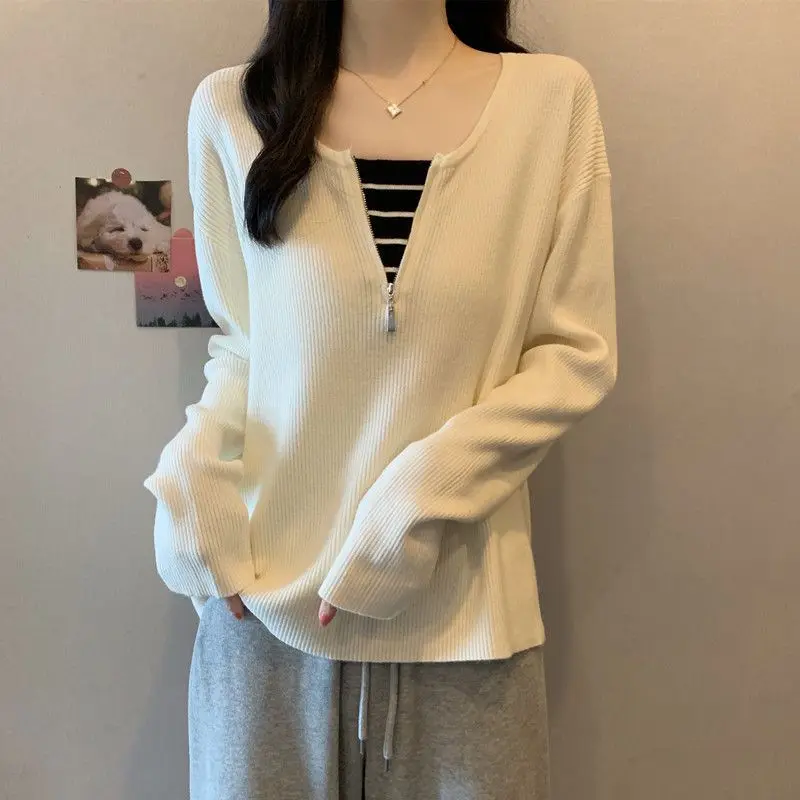 Large Size Women's Fat MM Fake Two-piece Knitted Sweater Looks Slim Loose and Covers Flesh Simple Sweater Korean Version