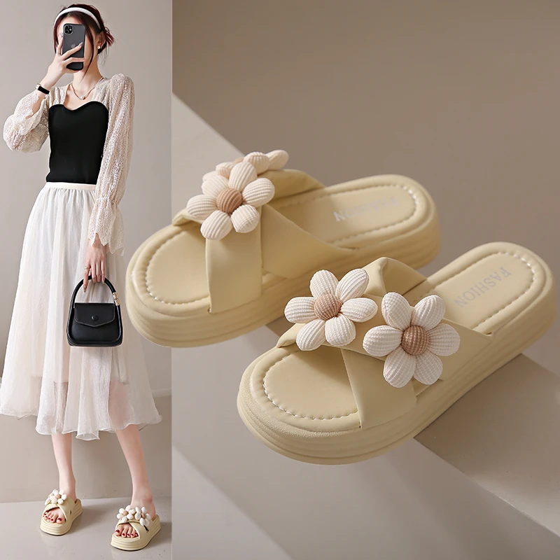 2023 Summer Women  Fashion Breathable Lightweight flower  Sandals ladies slippers