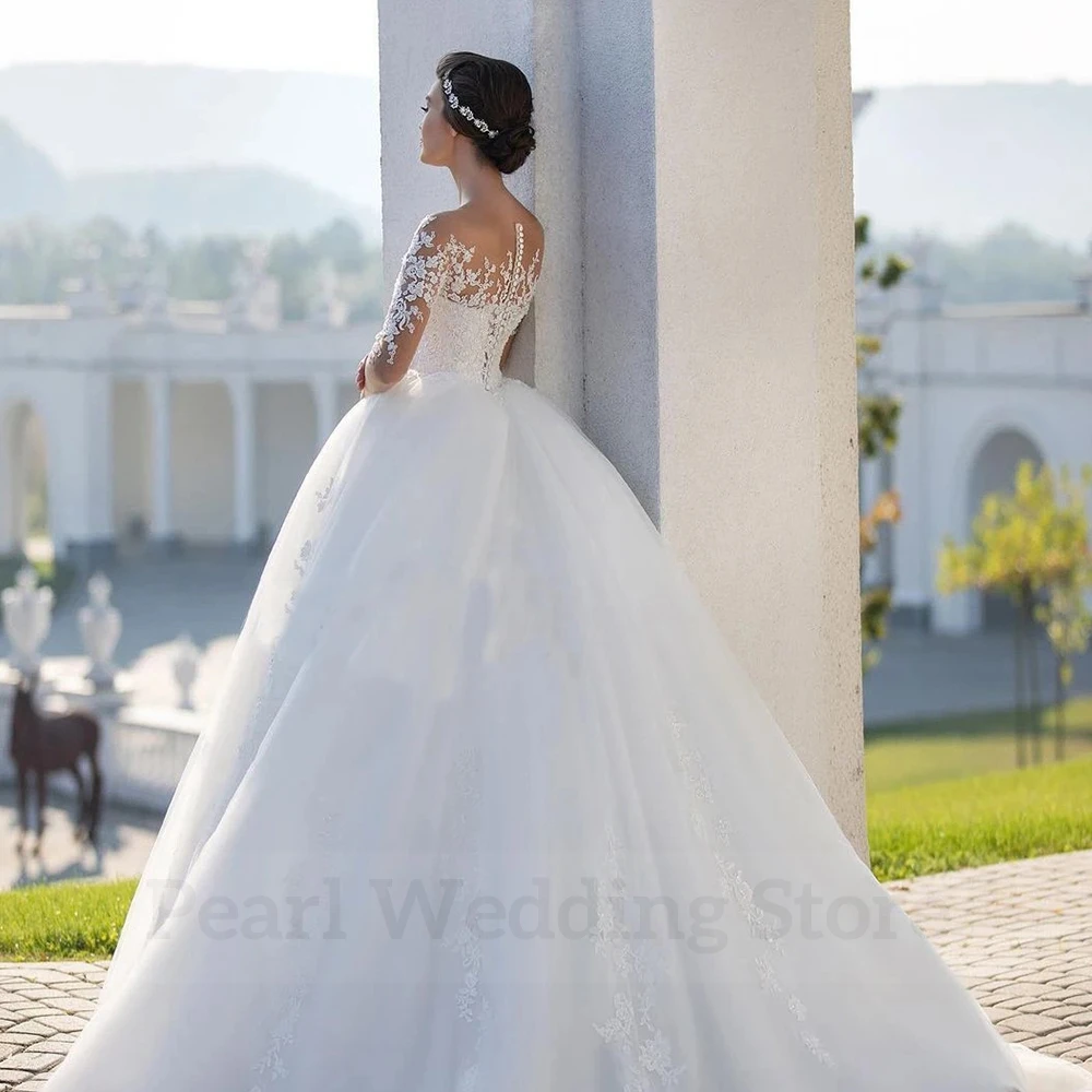 Classic A-Line Tulle Wedding Dress Scoop Neck Half Sleeves with Applique Illusion Bridal Sweep Train Custom Made Marriage Gowns