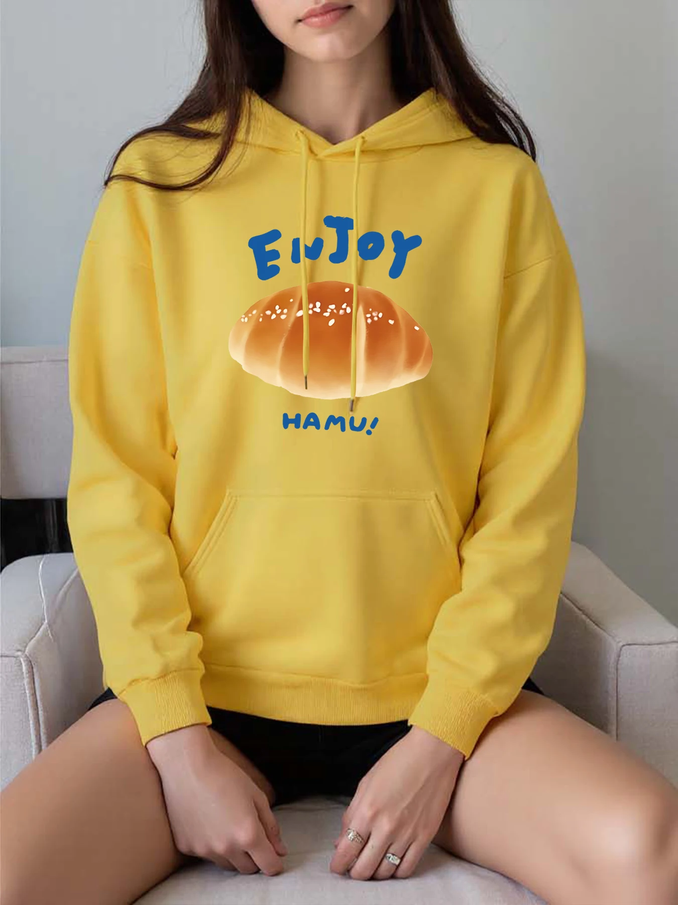 

Enjoy Hamu Croissant Sweet Print Hoody Women Personality Pocket Hoodie Fashion Fleece Pullovers Hip Hop Warm Clothes Unisex