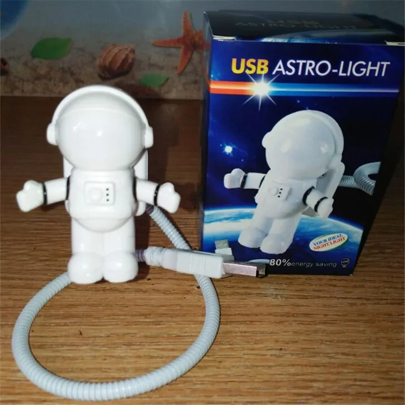 Portable USB Powered Night Light Reading Book Lights Astronaut Desk Lamp LED Light for Computer Laptop Keyboard Lighting Light