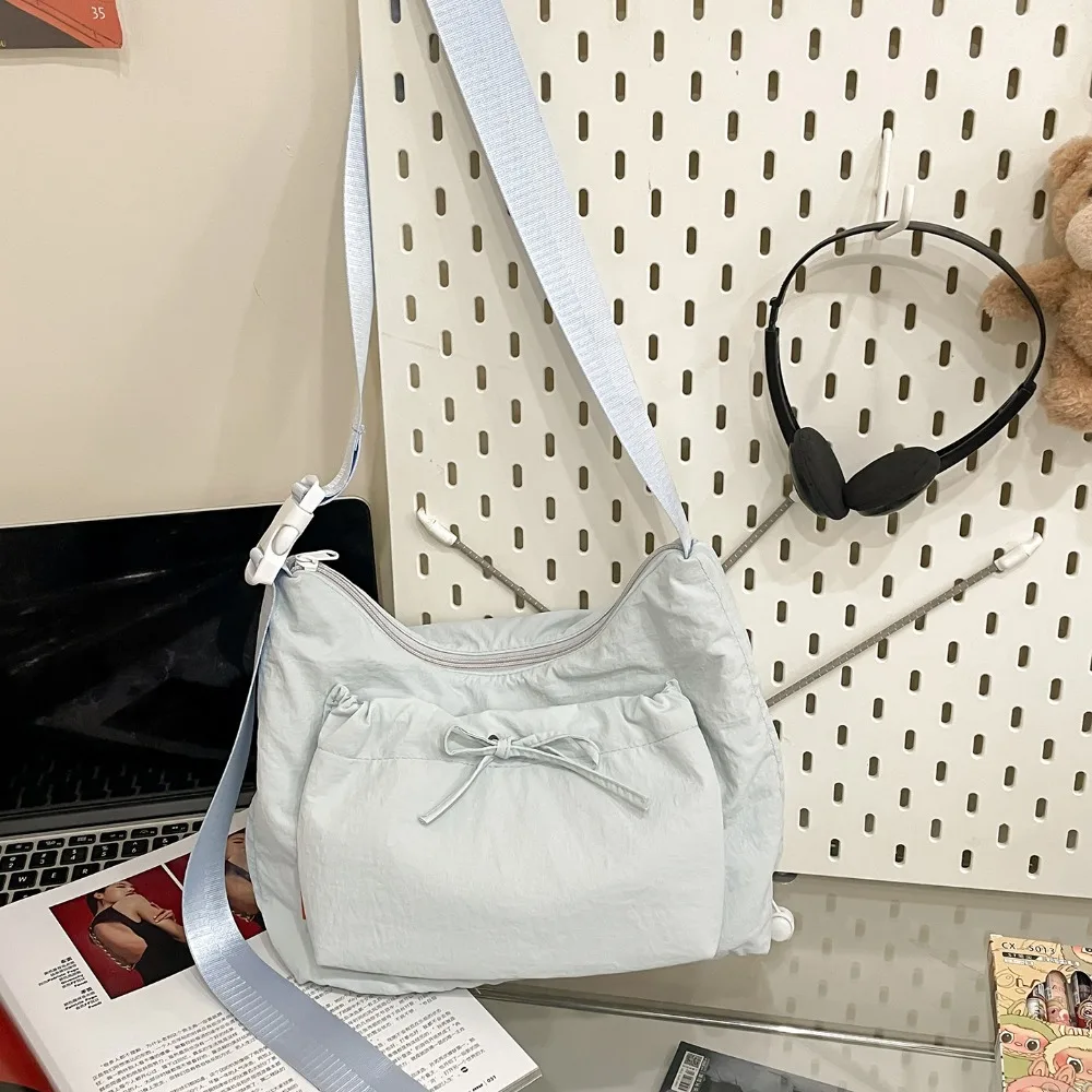 

Fashionable Korean Style Nylon Shoulder Bag Oxford Cloth Pleated Bow Crossbody Bag Large Capacity Handbag Drawstring Bag Student