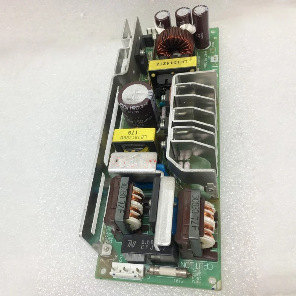 مصدر الطاقة للمعدات الطبية الصناعية COSEL 42V3.6A LEA150F-42-XHTS