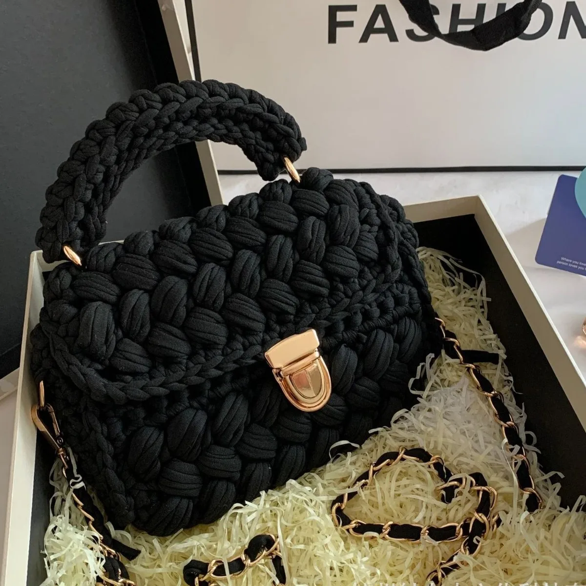 European and American retro hand-woven bags,crochet bags,cloth strips,portable women's bags, casual versatile diagonal span bags