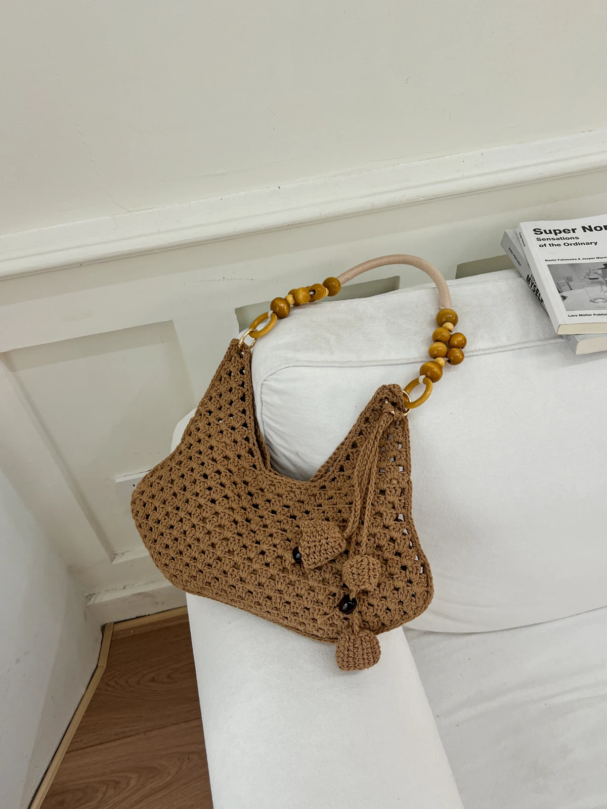 2026 New Style Artistic Woven Hollow out Women's Shoulder Bag Wooden Bead Handbag Large Capacity Underarm Bag for Holiday