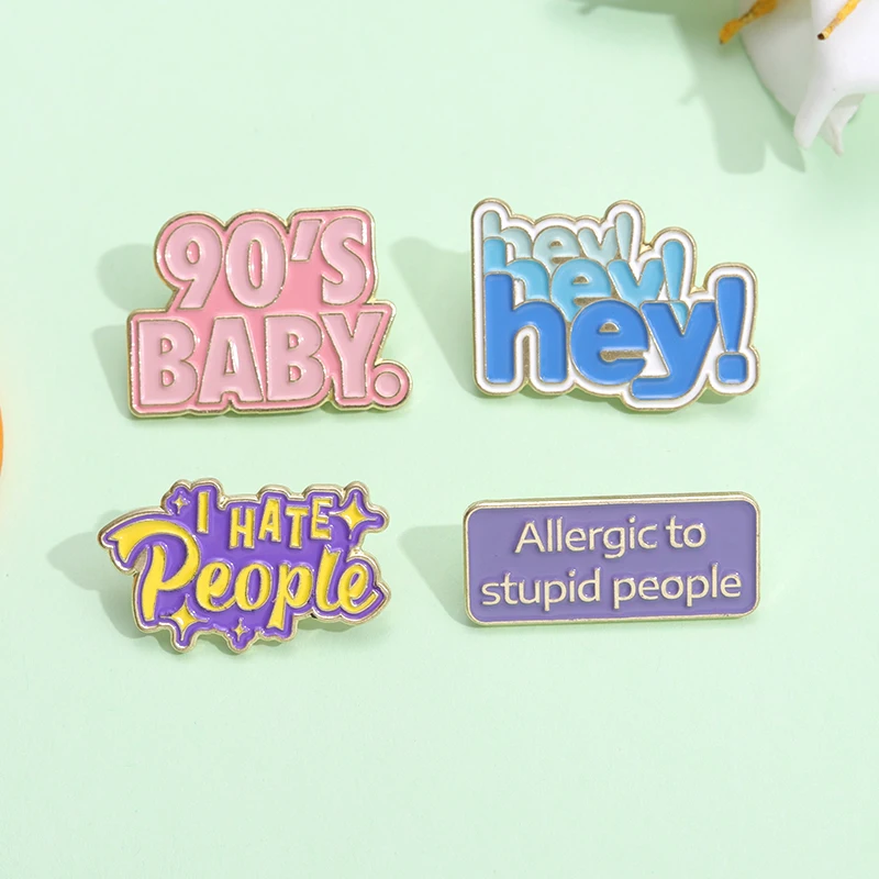 Funny Slogans 90's Baby Be Happy Enamel Pins Geometric Heart Lapel Badge Wholesale Metal Pin Backpack Clothes Brooches Jewelry